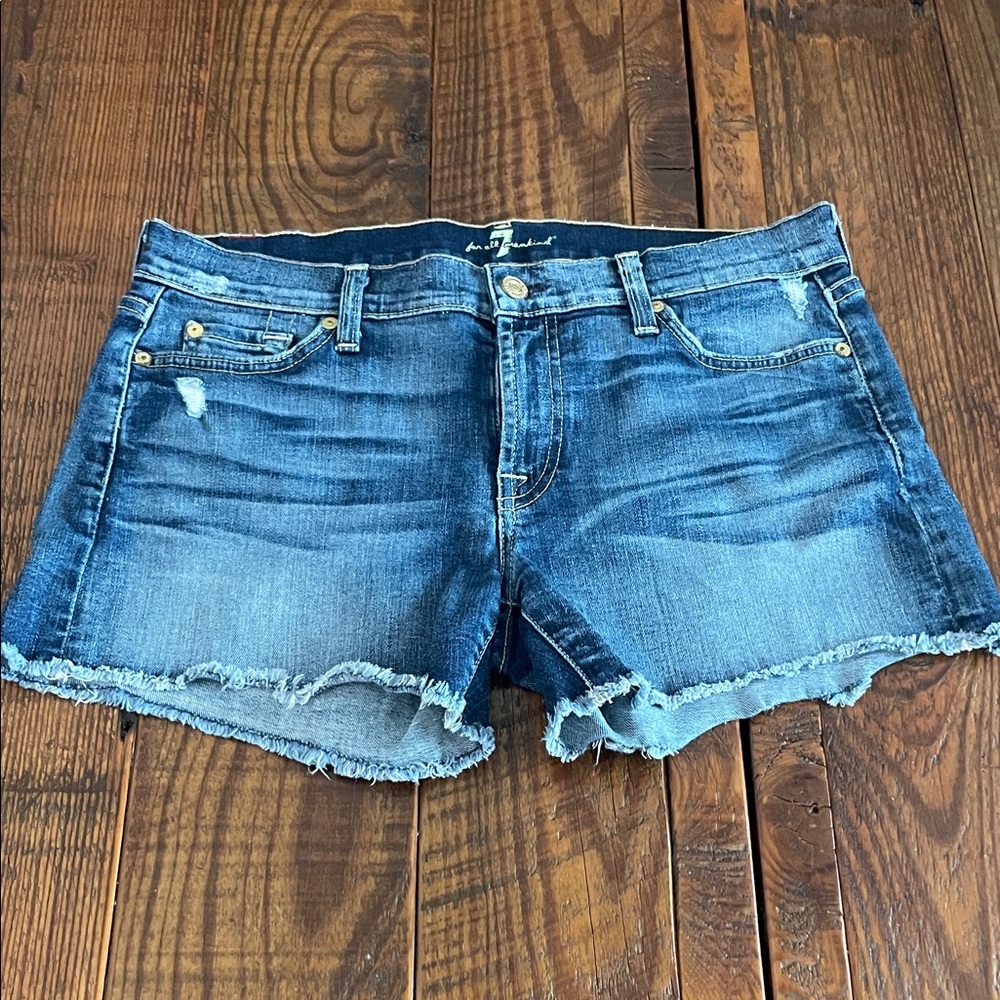 7 for all mankind jean shorts, size 29